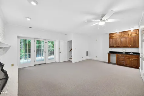 1901 Aurora Drive Raleigh NC 27615