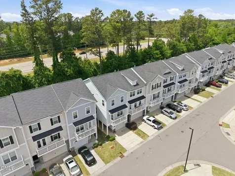 1032 Diamond Dove Lane Apex NC 27502
