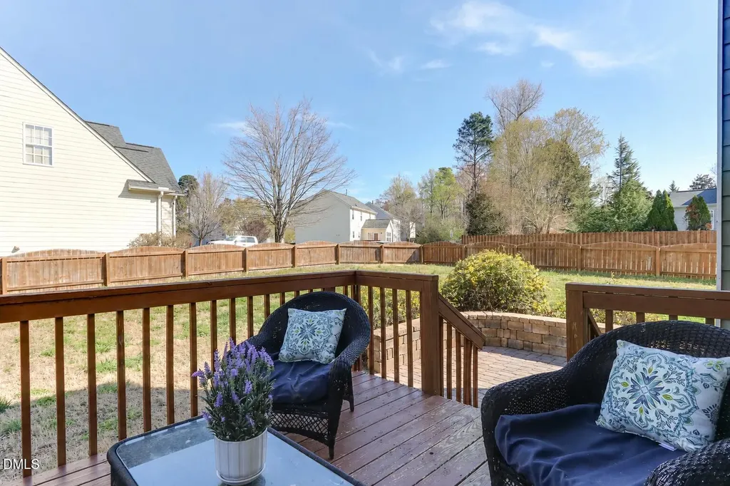 120 Carolina Town Lane Holly Springs NC 27540
