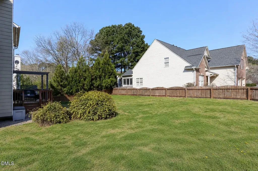 120 Carolina Town Lane Holly Springs NC 27540