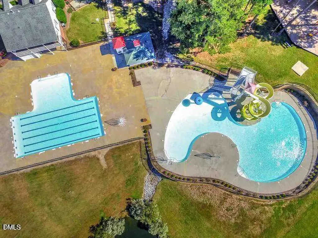 120 Carolina Town Lane Holly Springs NC 27540