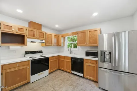 2802 Oak Pointe Lane Mebane NC 27302