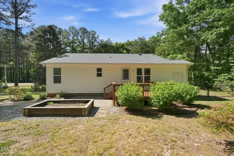 2802 Oak Pointe Lane Mebane NC 27302