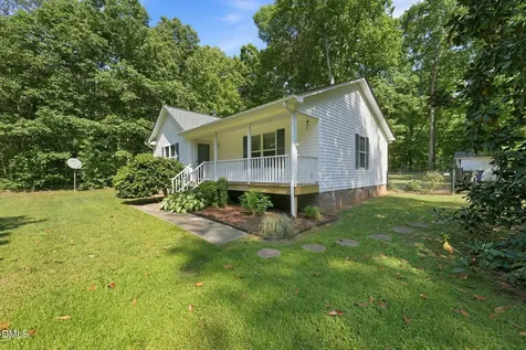 2802 Oak Pointe Lane Mebane NC 27302