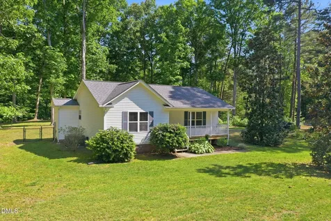2802 Oak Pointe Lane Mebane NC 27302