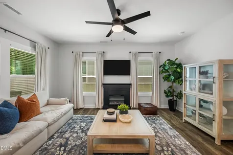 530 Barrington Row Avenue Zebulon NC 27597