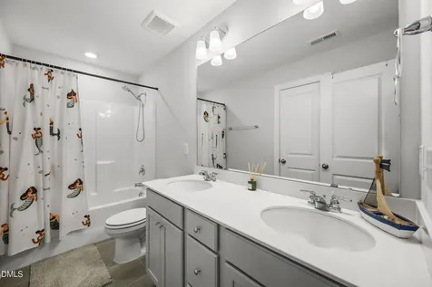530 Barrington Row Avenue Zebulon NC 27597