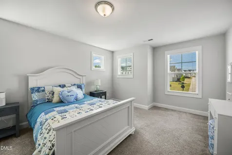 530 Barrington Row Avenue Zebulon NC 27597