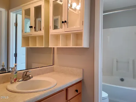 96 Shire Court Zebulon NC 27597
