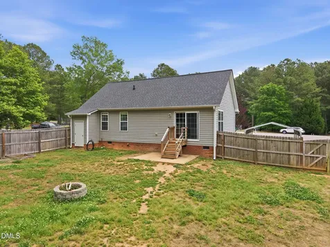 96 Shire Court Zebulon NC 27597