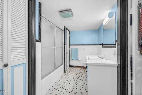 5917 Pine Street Bailey NC 27807