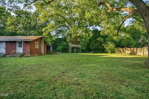 5917 Pine Street Bailey NC 27807