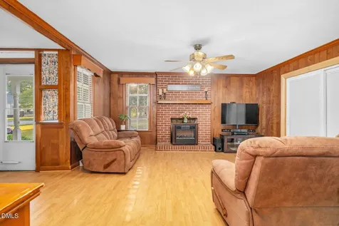 5917 Pine Street Bailey NC 27807