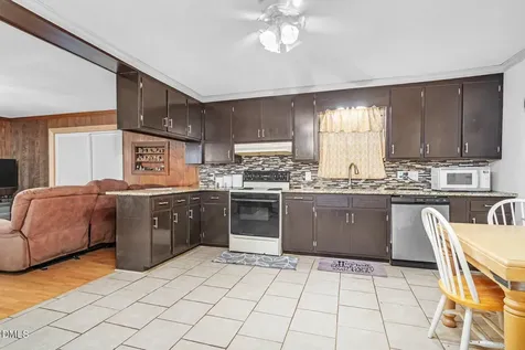 5917 Pine Street Bailey NC 27807