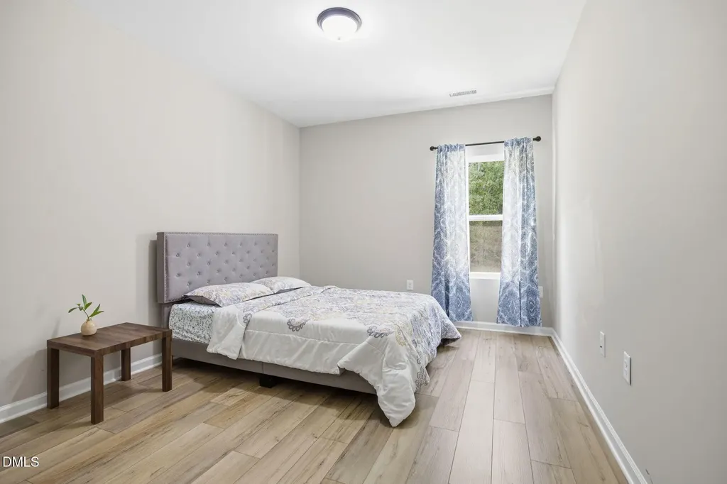8108 Braefield Raleigh NC 27616