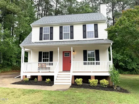 1109 Dames Court Knightdale NC 27545