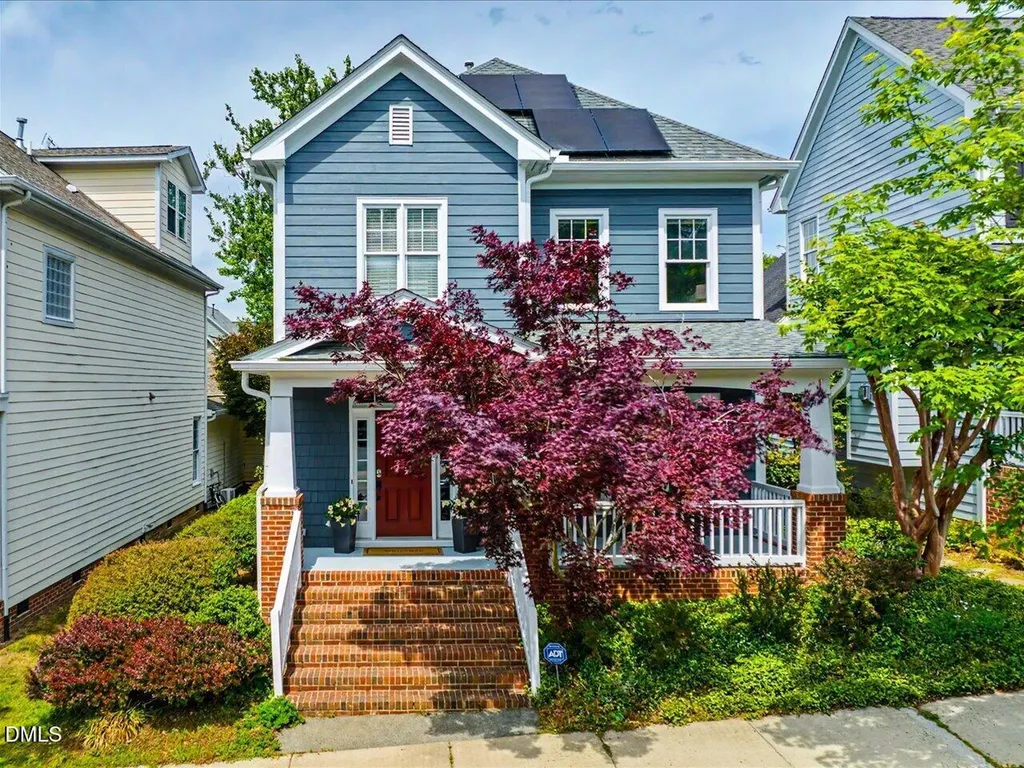 913 Edgewater Circle Chapel Hill NC 27516