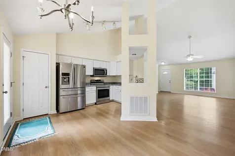 119 Trailview Drive Cary NC 27513