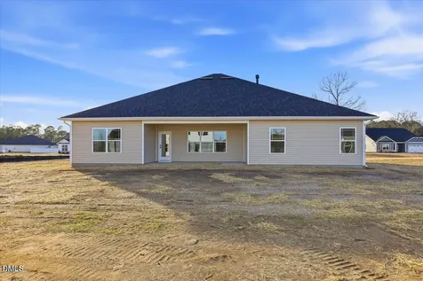 104 Manchester Court La Grange NC 28551