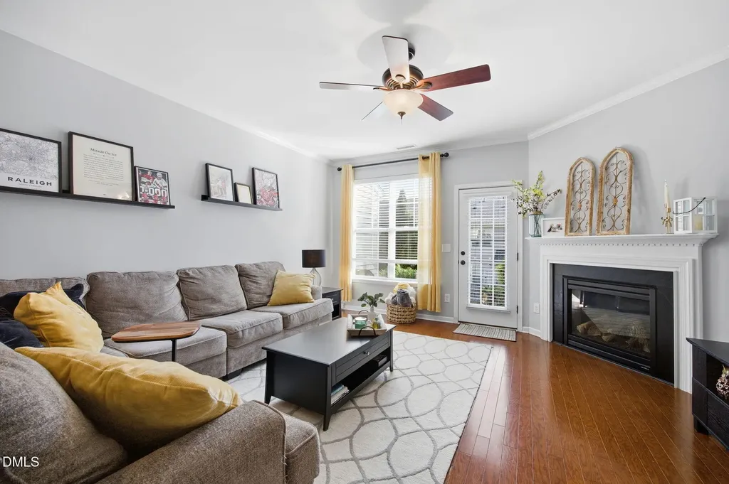2827 Corbett Grove Drive Raleigh NC 27616