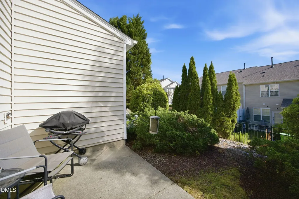 2827 Corbett Grove Drive Raleigh NC 27616