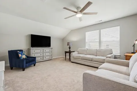 69 E Dentaires Way Willow Springs NC 27592