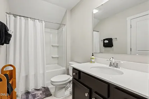 69 E Dentaires Way Willow Springs NC 27592