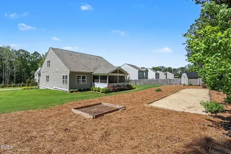 69 E Dentaires Way Willow Springs NC 27592