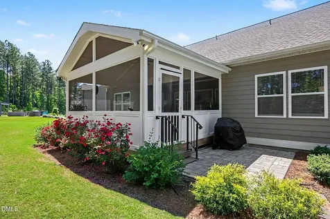 69 E Dentaires Way Willow Springs NC 27592