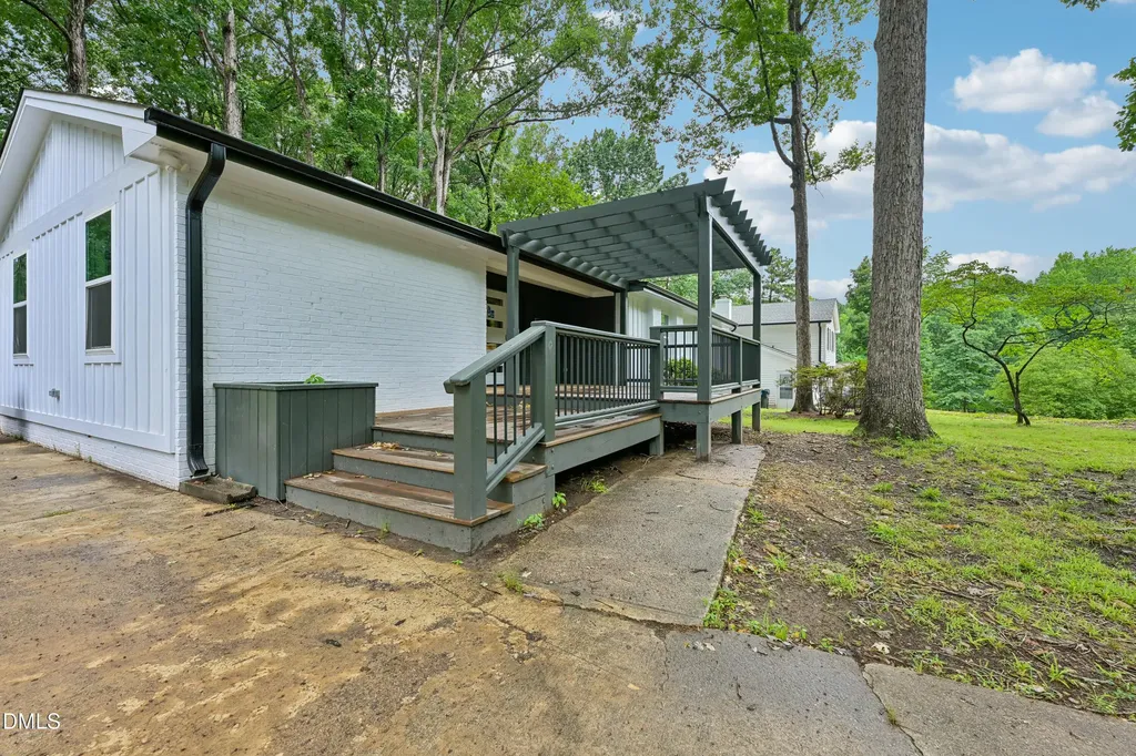 6625 Suburban Drive Raleigh NC 27615