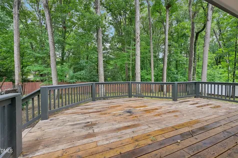 6625 Suburban Drive Raleigh NC 27615