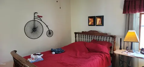 2020 Queen Charlotte Place Raleigh NC 27610