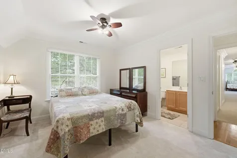 1022 W Front Street Burlington NC 27215