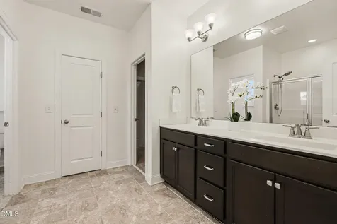432 Seabring Lane Raleigh NC 27603