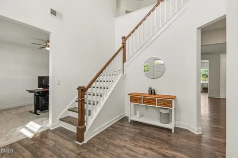 432 Seabring Lane Raleigh NC 27603