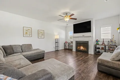 432 Seabring Lane Raleigh NC 27603