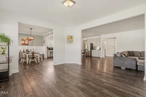 432 Seabring Lane Raleigh NC 27603