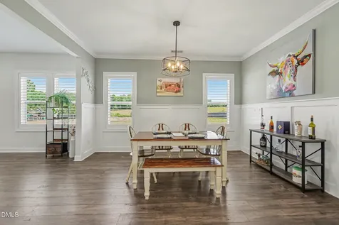 432 Seabring Lane Raleigh NC 27603