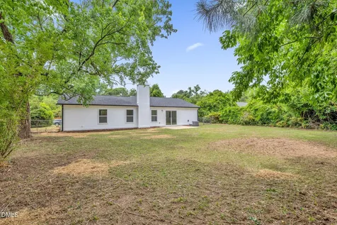 151 Eulon Loop Raeford NC 28376