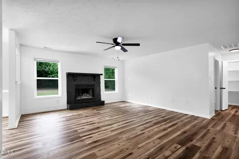 151 Eulon Loop Raeford NC 28376