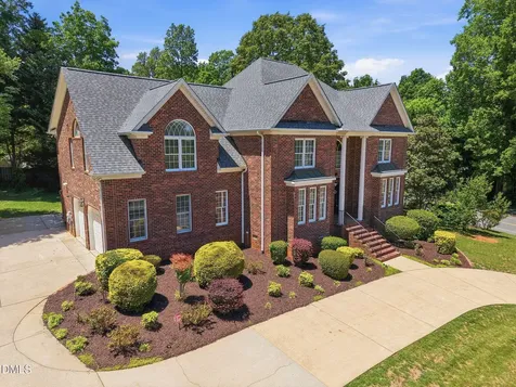 6409 Glendevon Drive Whitsett NC 27377