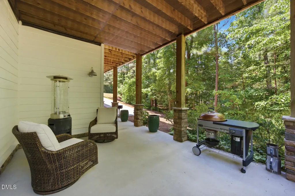376 Bear Tree Creek Chapel Hill NC 27517