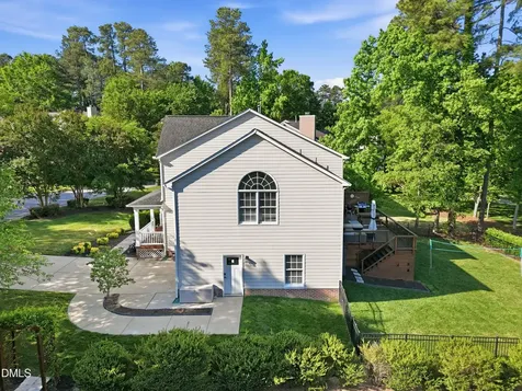 508 Wakehurst Drive Cary NC 27519