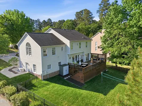 508 Wakehurst Drive Cary NC 27519