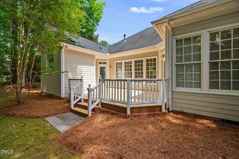 105 Parkvine Circle Cary NC 27519