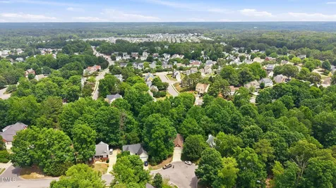 4400 Oakshyre Way Raleigh NC 27616