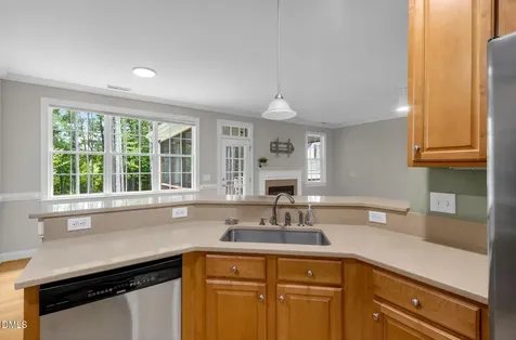 145 Oak Leaf Trail Youngsville NC 27596