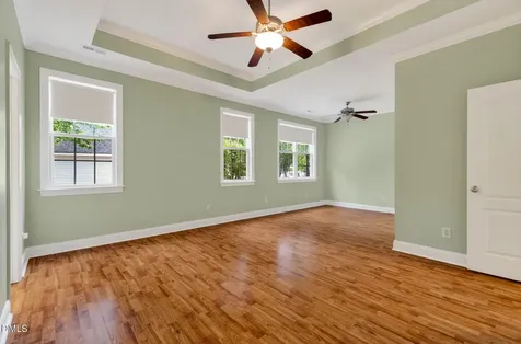 145 Oak Leaf Trail Youngsville NC 27596