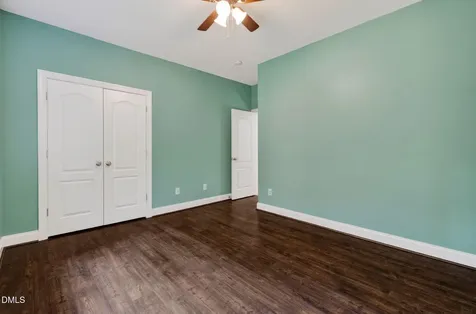 145 Oak Leaf Trail Youngsville NC 27596