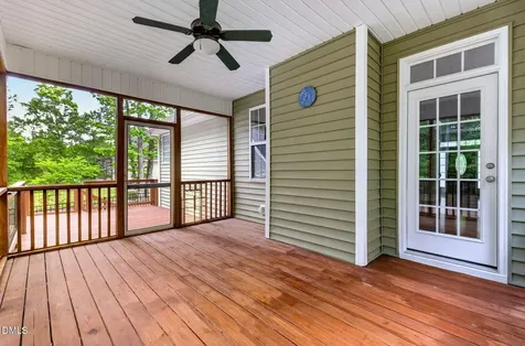 145 Oak Leaf Trail Youngsville NC 27596